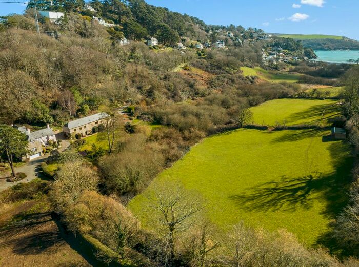 5 Bedroom Property For Sale In Beadon Road, Salcombe, TQ8