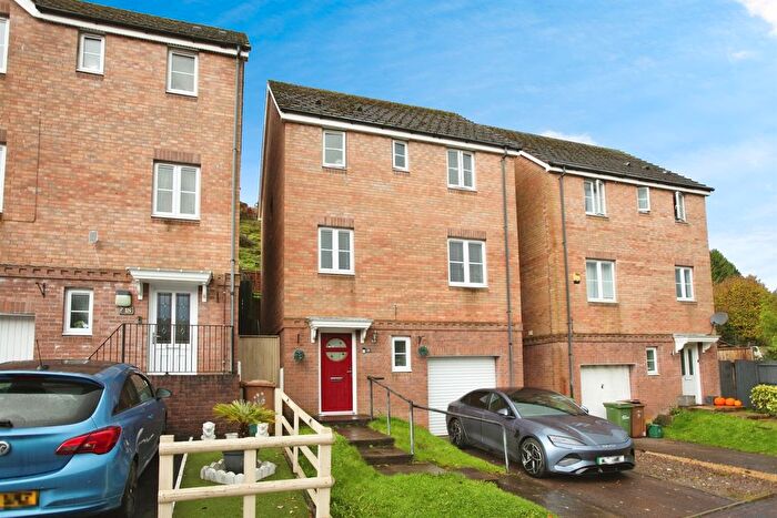 3 Bedroom Detached House For Sale In Under The Meio, Abertridwr, Caerphilly, CF83