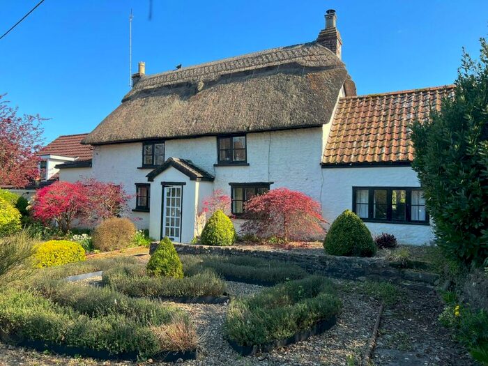 3 Bedroom Detached House For Sale In Lyes Green, Corsley, Warminster, BA12