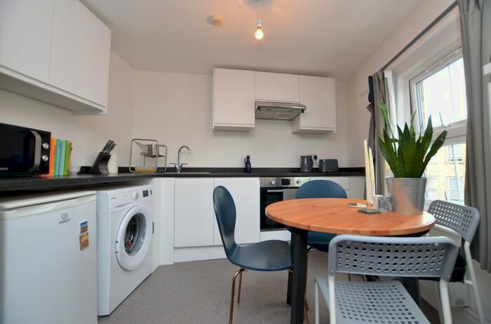 Studio To Rent In Devonshire Road, London, SE23