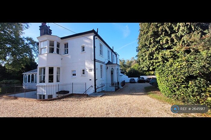 Studio To Rent In Beechcroft, Epsom, KT18