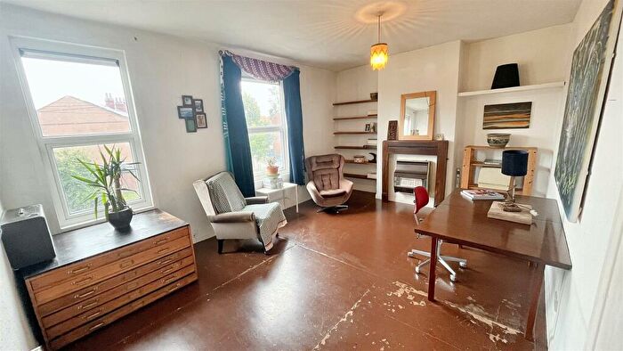 1 Bedroom Flat For Sale In Kingswood Road, Moseley, B13