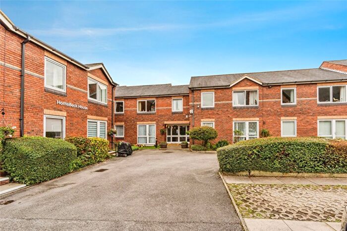1 Bedroom Flat For Sale In Homebeck House, Gatley, SK8