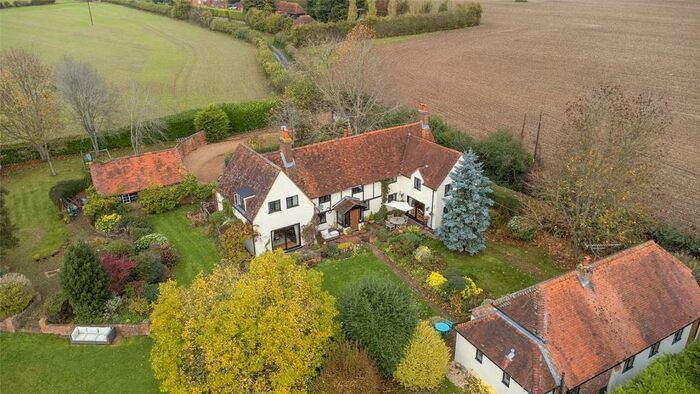 4 Bedroom Detached House For Sale In Row Lane, Dunsden, Reading, Oxfordshire, RG4