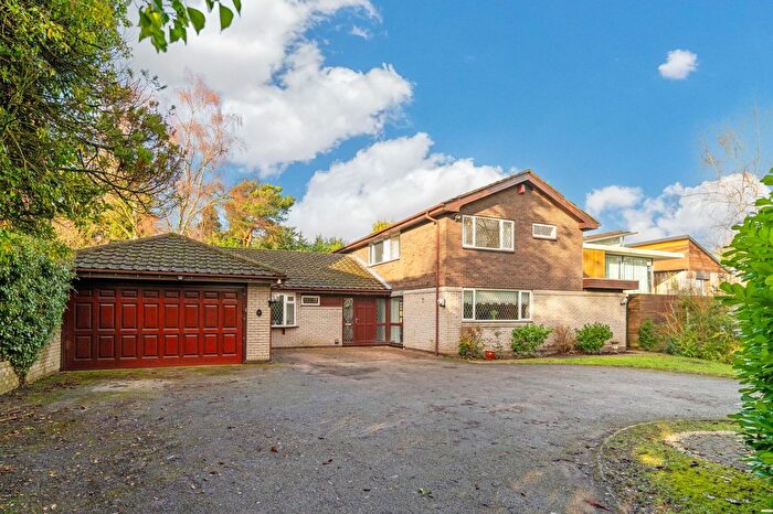 4 Bedroom Detached House For Sale In Moor Hall Drive, Four Oaks, B75