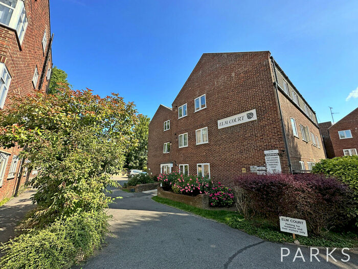 2 Bedroom Apartment To Rent In Dyke Road, Brighton, BN1