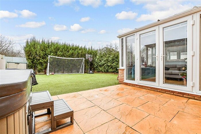 4 Bedroom Detached House For Sale In Challenger Way, Marden, Tonbridge, Kent, TN12