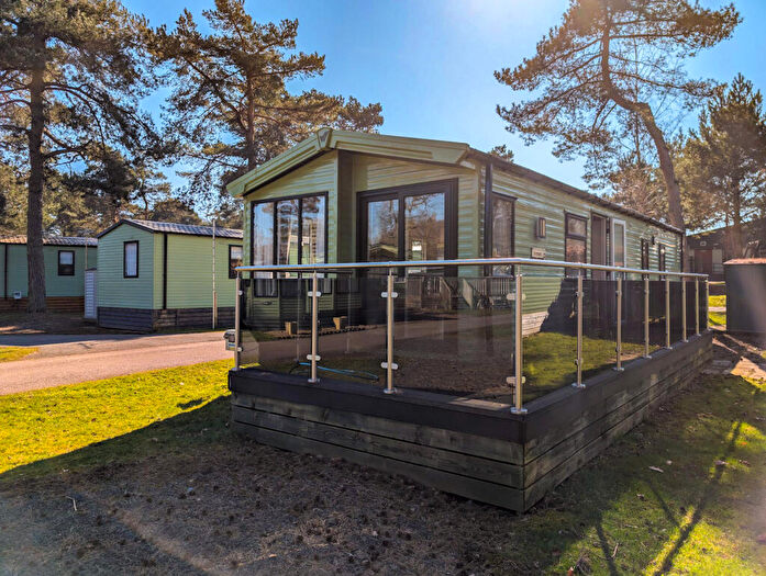 3 Bedroom Caravan For Sale In Lowther Holiday Park, Eamont Bridge, Penrith, CA10