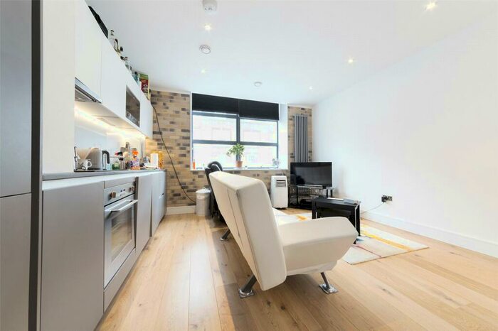 Apartment To Rent In Carlow Street, London, NW1
