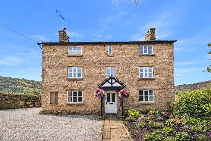 8 Bedroom Farm House For Sale In Tower Hill, Rainow, SK10