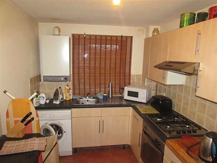 1 Bedroom Flat For Sale In Russell Street, Luton, LU1