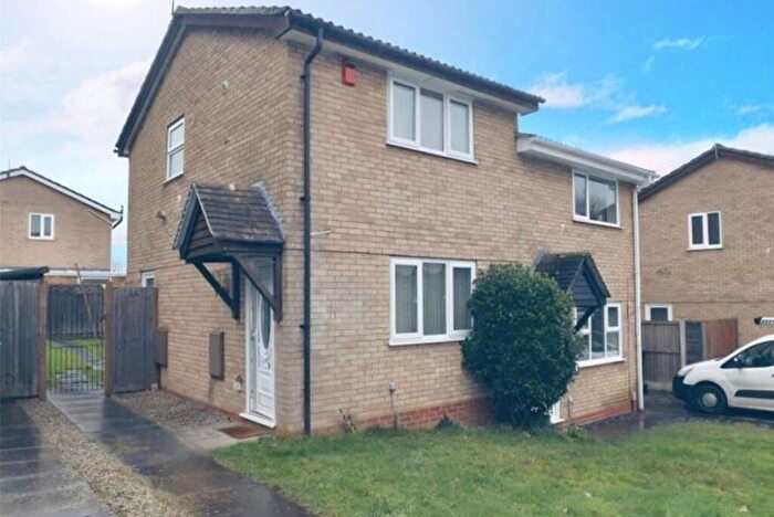 2 Bedroom Semi Detached House To Rent In Lincoln Meadow, Stafford, ST17