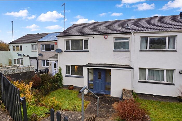 3 Bedroom Terraced House For Sale In Deer Park Drive, Plymouth, PL3