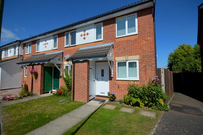 2 Bedroom End Of Terrace House To Rent In Sale Drive, Clothall Common, Baldock, SG7