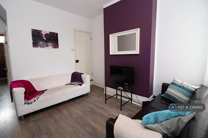 4 Bedroom Terraced House To Rent In Westwood Road, Coventry, CV5