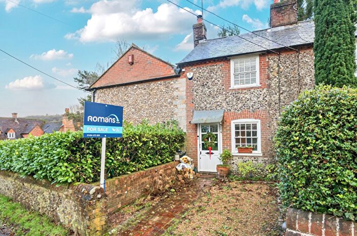 2 Bedroom Property For Sale In Speen Road, North Dean, High Wycombe, HP14