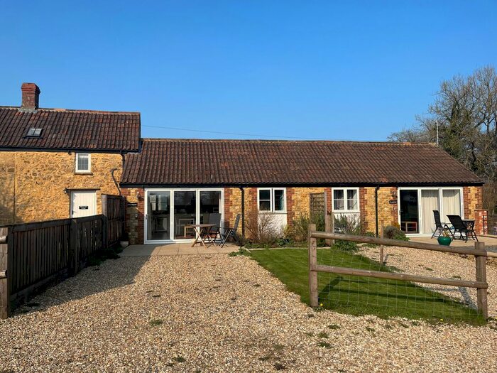 1 Bedroom Barn Conversion To Rent In Hewish, Crewkerne, TA18