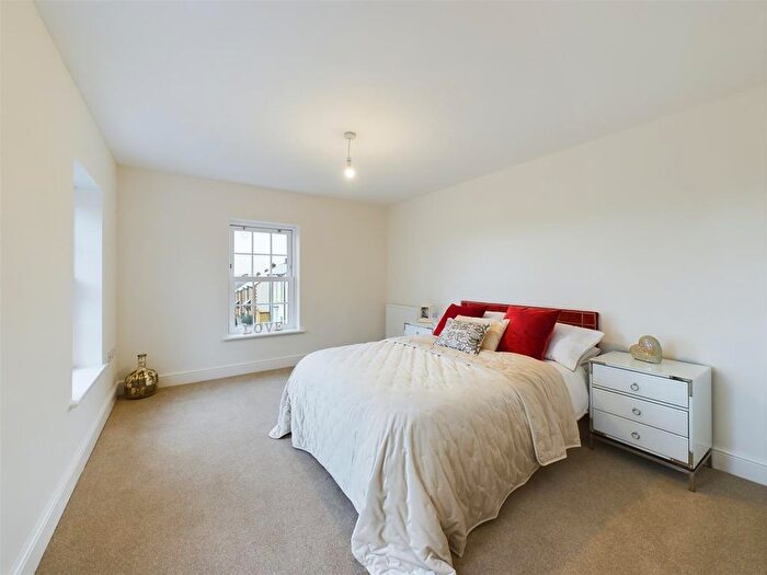 4 Bedroom Detached House For Sale In Stoke Meadow, Silver Street, Calne, SN11