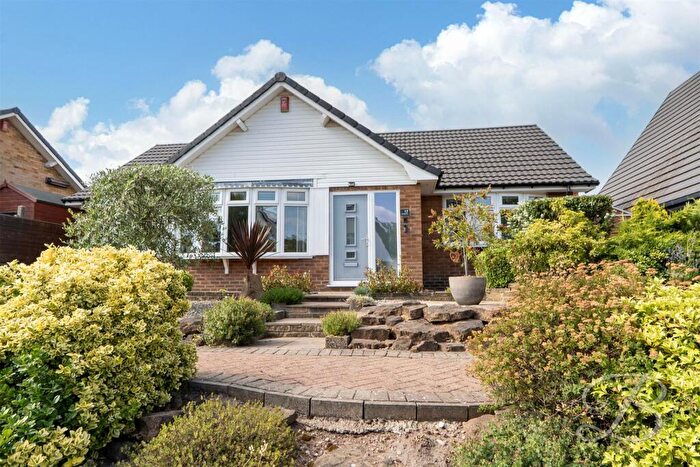 2 Bedroom Detached Bungalow For Sale In Dorchester Drive, Mansfield, NG18