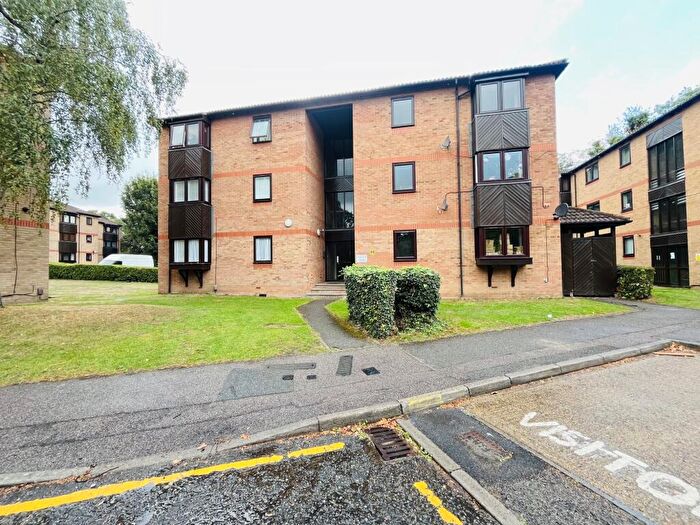 1 Bedroom Apartment To Rent In Rushdon Close, Romford., RM1