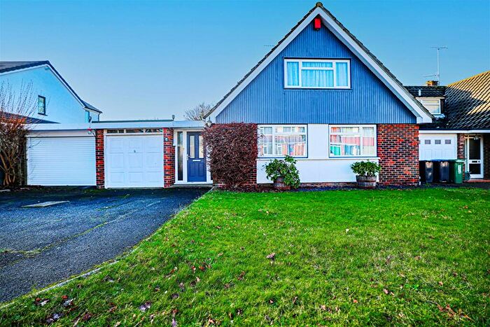 4 Bedroom Detached House For Sale In Crossfell Road, Hemel Hempstead, HP3