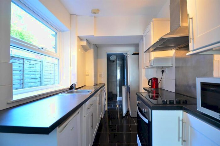 4 Bedroom Terraced House To Rent In Westminster Road, Student Property 2022-2023 Selly Oak, Birmingham B29