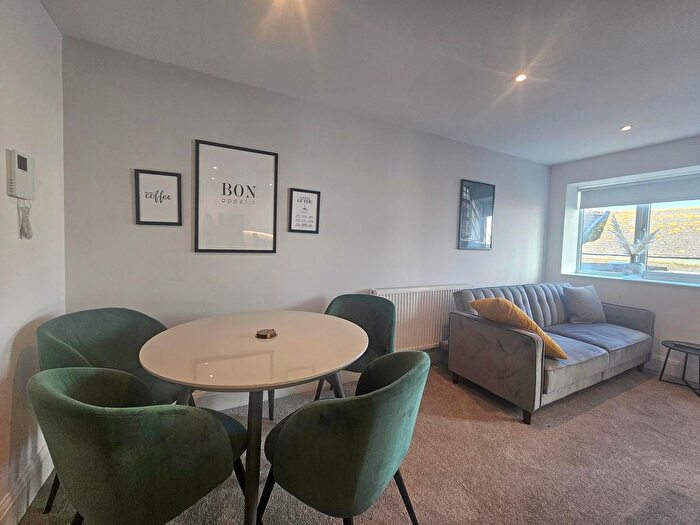 1 Bedroom Flat To Rent In Park Lane, Torquay, TQ1