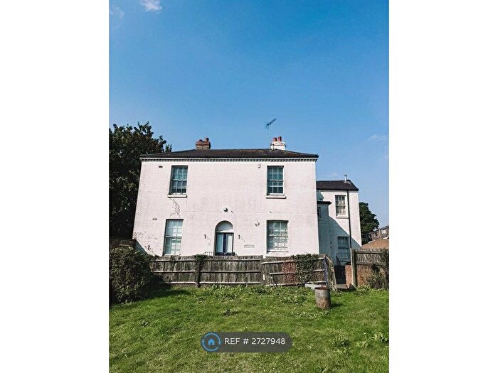 1 Bedroom Flat To Rent In Hay House, Hythe, CT21