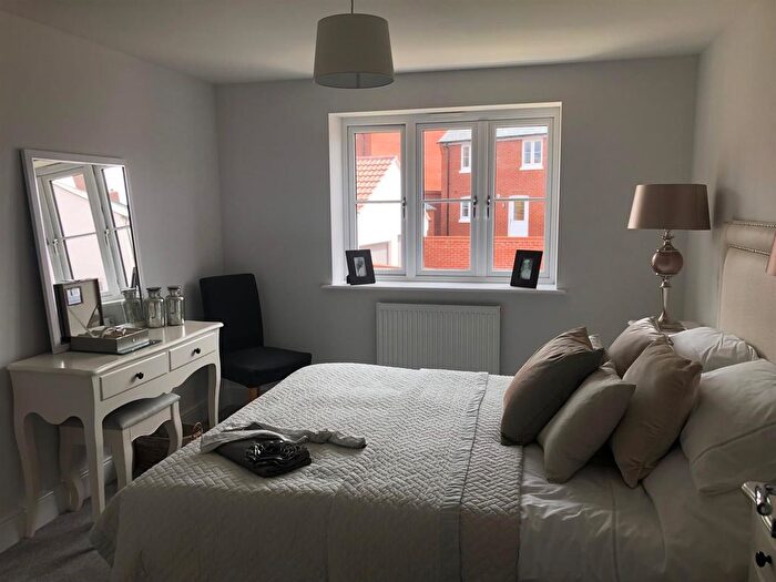 3 Bedroom End Terrace House For Sale In Nottington Park, Nottington, Weymouth, DT3