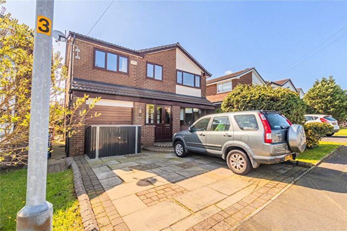 5 Bedroom Detached House For Sale In Wood Hey Grove, Syke, Rochdale, OL12