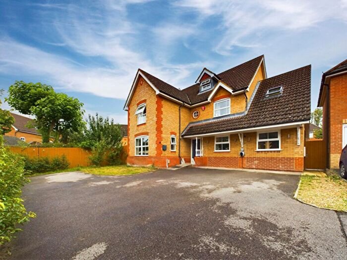 5 Bedroom Detached House For Sale In Arbery Way, Arborfield, Reading, Berkshire, RG2