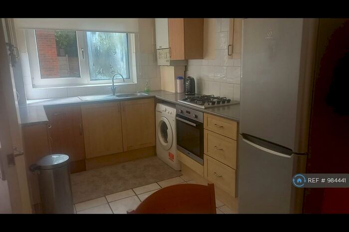 3 Bedroom Maisonette To Rent In Odessa Road, London, E7