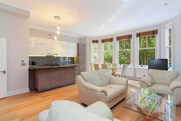 2 Bedroom Flat To Rent In Collingham Gardens, South Kensington, London, SW5