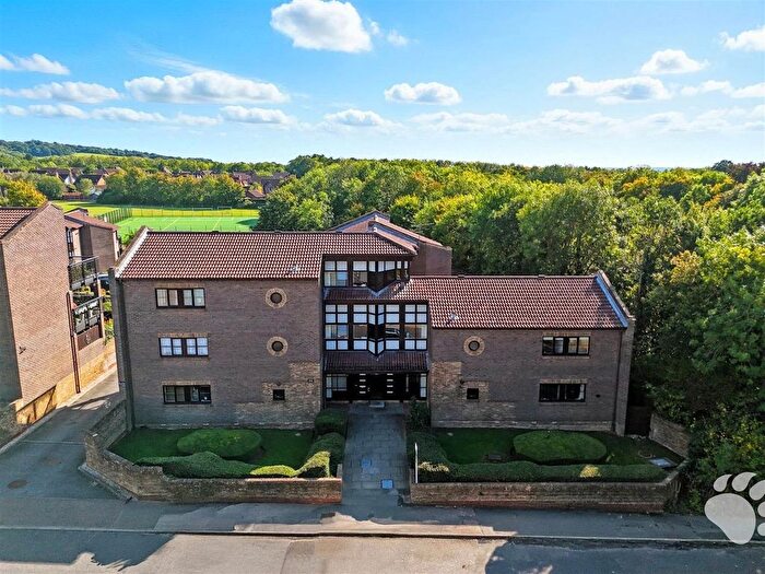 2 Bedroom Flat For Sale In Forest Glade, Langdon Hills, SS16