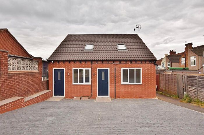 2 Bedroom Apartment To Rent In Sandy Lane, Rugby, CV21