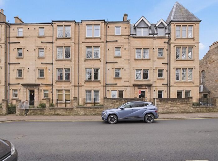 2 Bedroom Flat For Sale In / Lauriston Gardens, Edinburgh, EH3