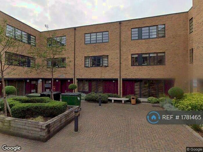 1 Bedroom Flat To Rent In Mildmay Avenue, London, N1