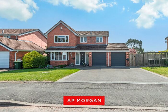 5 Bedroom Detached House For Sale In Blackstitch Lane, Webheath, Redditch, B97