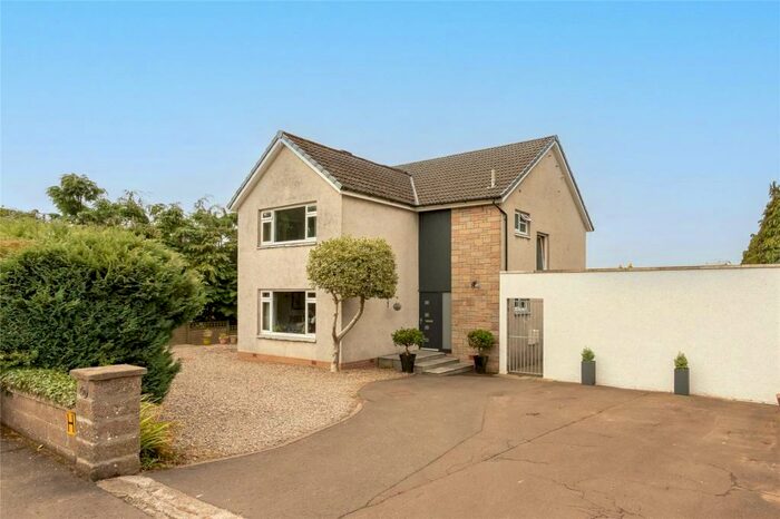 5 Bedroom Detached House For Sale In Corsie Avenue, Perth, PH2