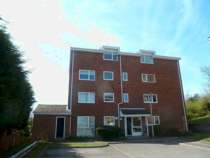 2 Bedroom Apartment To Rent In Katherines Court, Ampthill, Bedfordshire, MK45