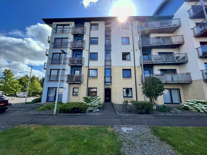 2 Bedroom Flat To Rent In Peffer Bank, Edinburgh, EH16
