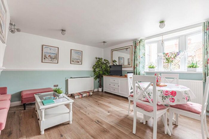 2 Bedroom Semi-Detached House For Sale In Hunstanton, PE36