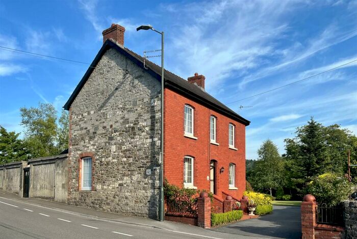 4 Bedroom Detached House For Sale In High Street, Llandovery, SA20