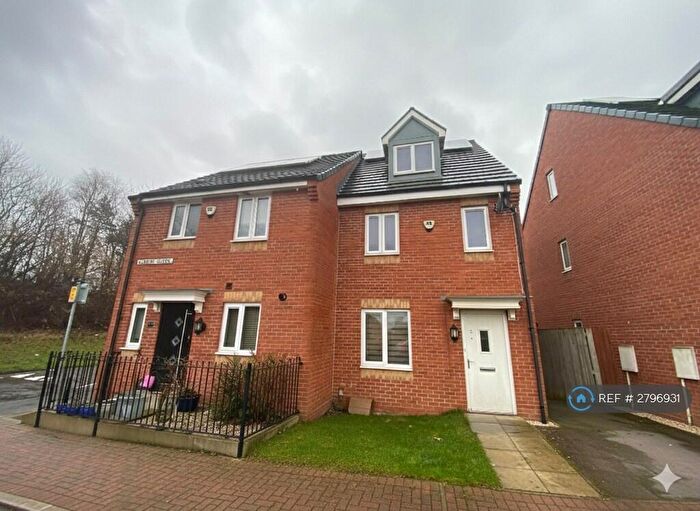 3 Bedroom Semi Detached House To Rent In Elmont Close, Newcastle Upon Tyne, NE5