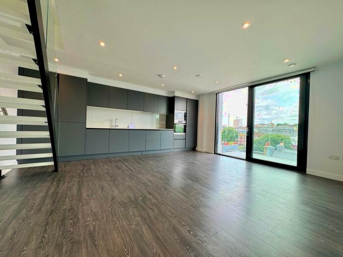 2 Bedroom Apartment To Rent In Circus Street, Brighton, BN2