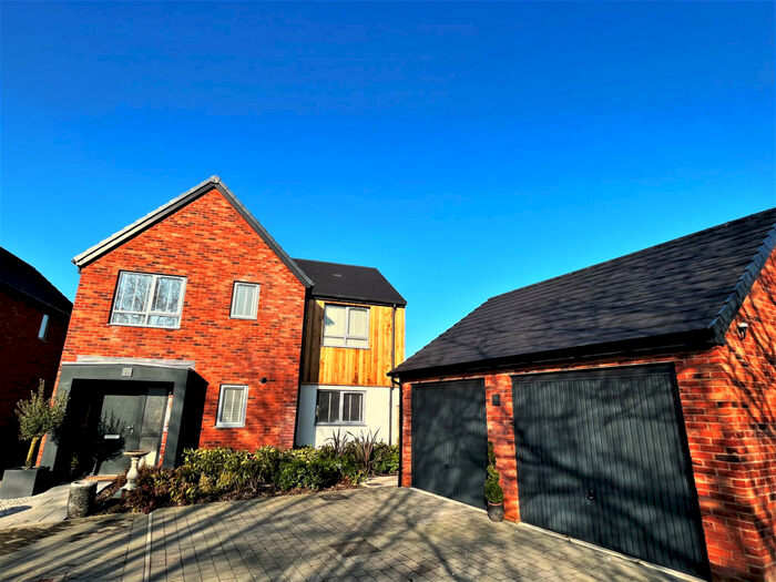 3 Bedroom Detached House For Sale In Chestnut Drive, Elswick, Preston, PR4