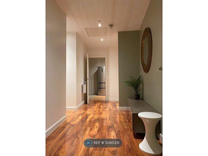 1 Bedroom Flat To Rent In The Atrium, Leicester, LE1