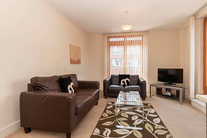 2 Bedroom Apartment To Rent In Postbox, Upper Marshall Street, Birmingham, B1