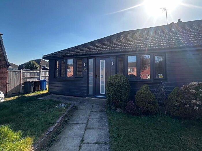 2 Bedroom Bungalow To Rent In Staunton Avenue, Sunnyhill, Derby, DE23