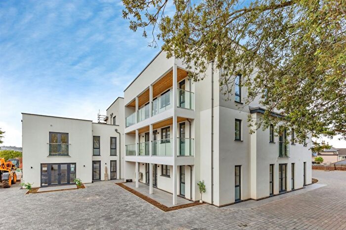 2 Bedroom Flat For Sale In Keysfield Road, Paignton, TQ4